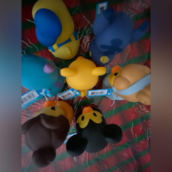 7 DISNEY RUBBER DUCKIES 🐤 - Picture 5 of 5